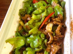 皱皮椒小炒肉-云海肴·汽锅鸡·云南菜(广安门天虹店)