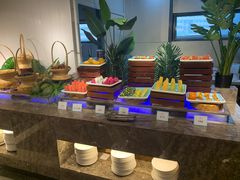 -蓝钻·国际美食海鲜自助百汇(西直门店)