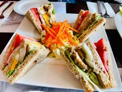 鸡肉火腿三文治佐沙拉-安德鲁饼店(总店)