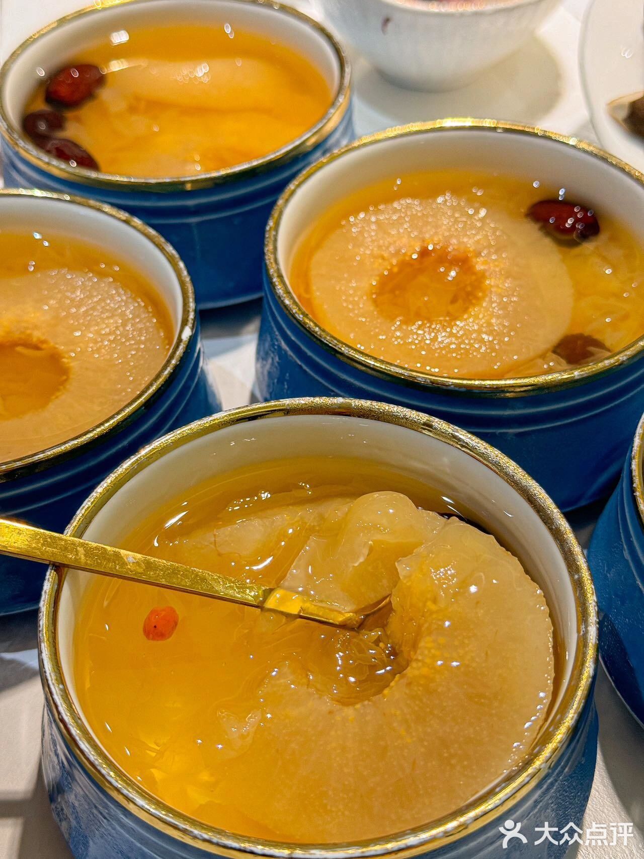 被拿捏了！！西安这家店是懂汤的……