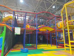 -爱丽丝奇幻乐园