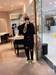 -Kraemer Paris  苏豪路易士·嘉玛发廊