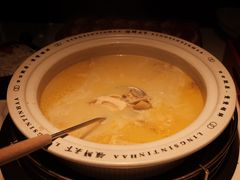 -领鲜天下·焗海鲜·花胶鸡(天目里店)