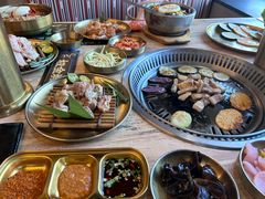 -权金城·炭火烤肉(北京联想桥店)