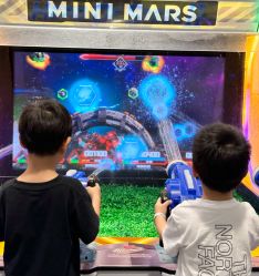 -MINI MARS KIDS CLUB亲子家庭中心(长宁天山店)