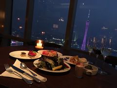 -广州柏悦酒店·悦吧·顶楼露天酒吧