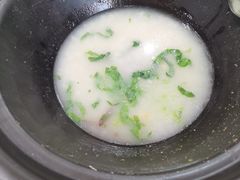 -海大大蒸汽海鲜餐厅·粤菜·特色小炒(欢乐颂店)