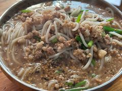 -正宗杨记普洱酸醋米线(总店)