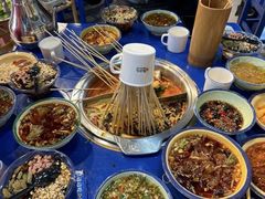 -马路边边麻辣烫串串火锅(体育西路店)