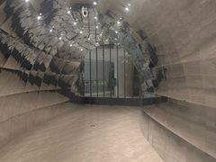 -涨巢·潮玩水疗局