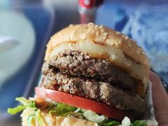 -The Habit Burger Grill 哈比特汉堡(爱琴海店)