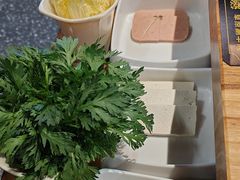 -额尔敦草原涮羊肉·烧烤(冻青树总店)