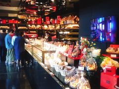 -Salon de The de Joel Robuchon(外滩18号店)