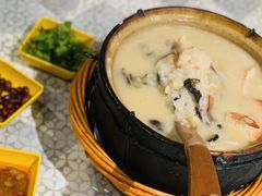 -云晓光头烧烤吧(川沙绿地店)