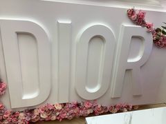 -Dior迪奥(上海世茂广场店)