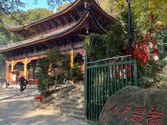 -灵岩山风景区