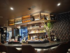 -吉屋·炭烧酒场·秋冬功夫奶汁河豚鱼锅