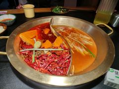 番茄鸳鸯锅-王婆乔鲜鱼自助火锅(蜀汉路店)