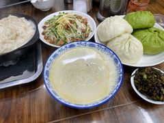 -雪琴面馆富安特色鱼汤面(城中花园店)