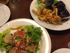 -Pancakes on the rocks(Darling Harbour)