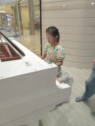 -奈尔宝·儿童乐园·亲子餐厅(华采天地店)