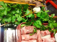 -钢管厂五区小郡肝串串香(蜀都万达店)