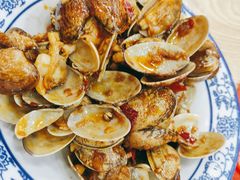 -江城燕子大排档(江汉路步行街店)