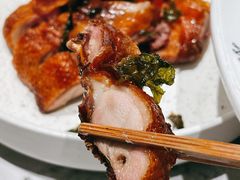 -渔语鱼新川菜Bistro(万象天地店)