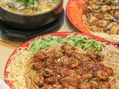 -灵芝妹子海鲜米线(劳动公园店)