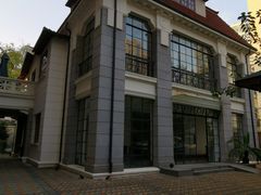 -上海市静安区图书馆(新闸路馆)