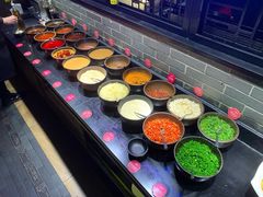 自助调料区-九鼎轩脆毛肚火锅(南京东路店)