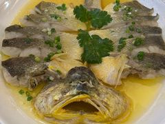 鸡油花雕蒸大黄鱼-荣粤酒家·融合粤菜