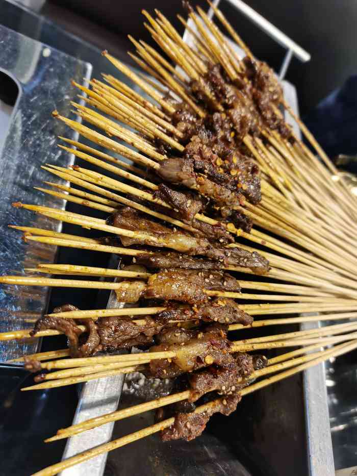 马亚烧烤(远大美食城店)-"近十五年路过昭通也没停留过,这一次停留因.