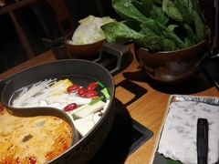 -呷哺呷哺 黄金牧场 (新中关购物中心店)