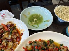 -川流不息·地道川菜·小龙虾(松东路店)