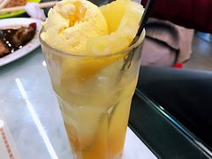 招牌菠萝冰-澳门陈光记烧味饭店(万象城店)