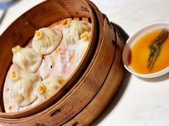 蟹粉小笼包-绿波廊(豫园店)