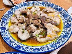蕈油鮰鱼-得意楼蒸菜馆