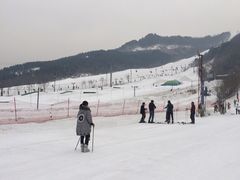 -辽阳弓长岭温泉滑雪场