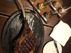 -恰餐厅及酒吧 CHAR Bar & Grill (北京丽都皇冠假日店)