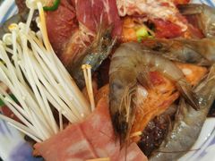 -锤头鲨毛肚海鲜烤肉自助餐厅(国购广场店)