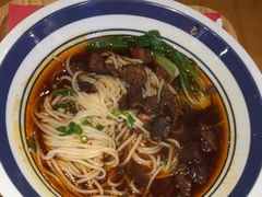 -霸蛮湖南菜·牛肉粉(荣京西街店)
