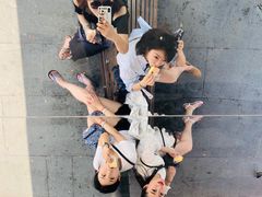-詹爷爷乌节路街头冰淇淋