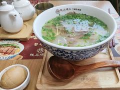 -陇上烟火·兰州牛肉面