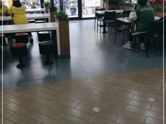 大堂-永和大王·现磨豆浆·卤肉饭(九亭SH085店)