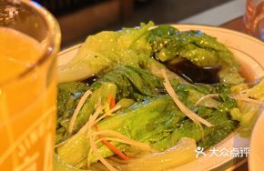 Blanched Organic Lettuce