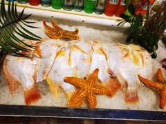 -蓝珊海鲜澳洲和牛自助餐厅
