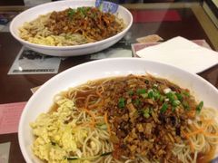 -十八家面馆(均瑶店)