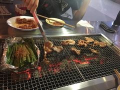 -马路牙子地桌烤肉(工体店)