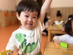 -小门牙好性格托育(北外滩中心)